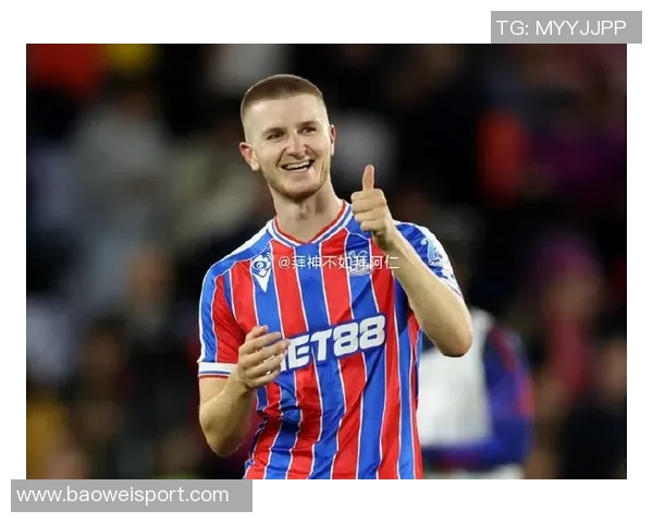 水晶宫追逐19岁荷兰新星斯米特面临曼联皇马强劲竞争