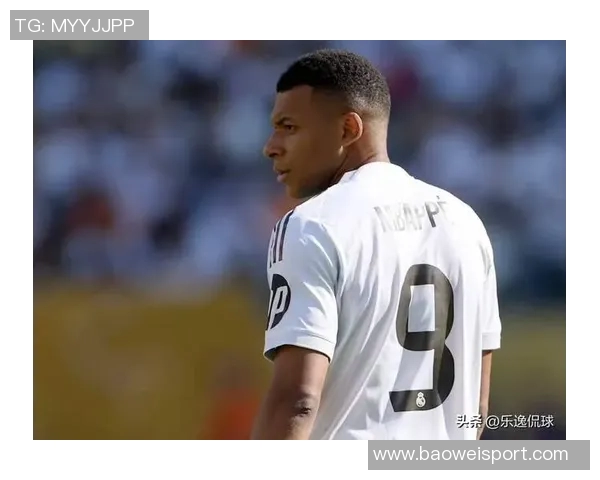 FIFA最佳阵容与FIFPRO最佳11人对比分析姆巴佩与帕乔的替换影响 FIFA最佳阵容与FIFPRO最佳11人对比分析姆巴佩与帕乔的替换影响