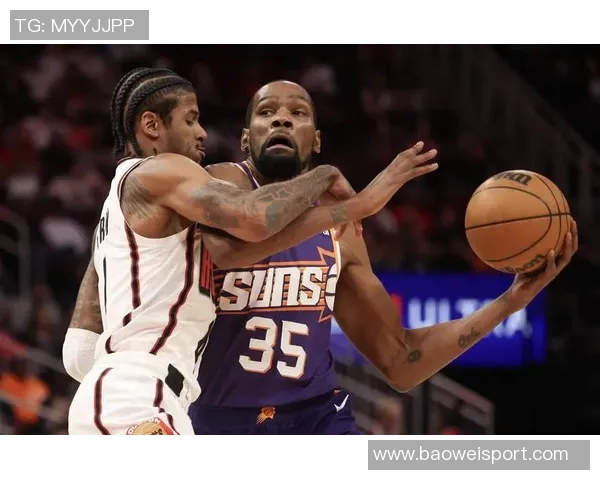 杜兰特分享绝杀瞬间助教罗伊艾维替补席惊呆表情引热议